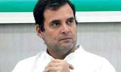 अब कांग्रेस नेता राहुल गांधी भी कोरोना महामारी की चपेट में