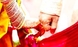 कोरोना के चलते शादियों का रंग हुआ फीका