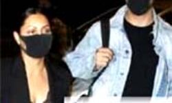 शाहरुख खान सपरिवार न्यूयाॅर्क गये शाहरुख खान सपरिवार न्यूयाॅर्क गये