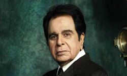 दिलीप कुमार ने कोरोना काल में सभी के ठीक होने की दुआ की दिलीप कुमार ने कोरोना काल में सभी के ठीक होने की दुआ की