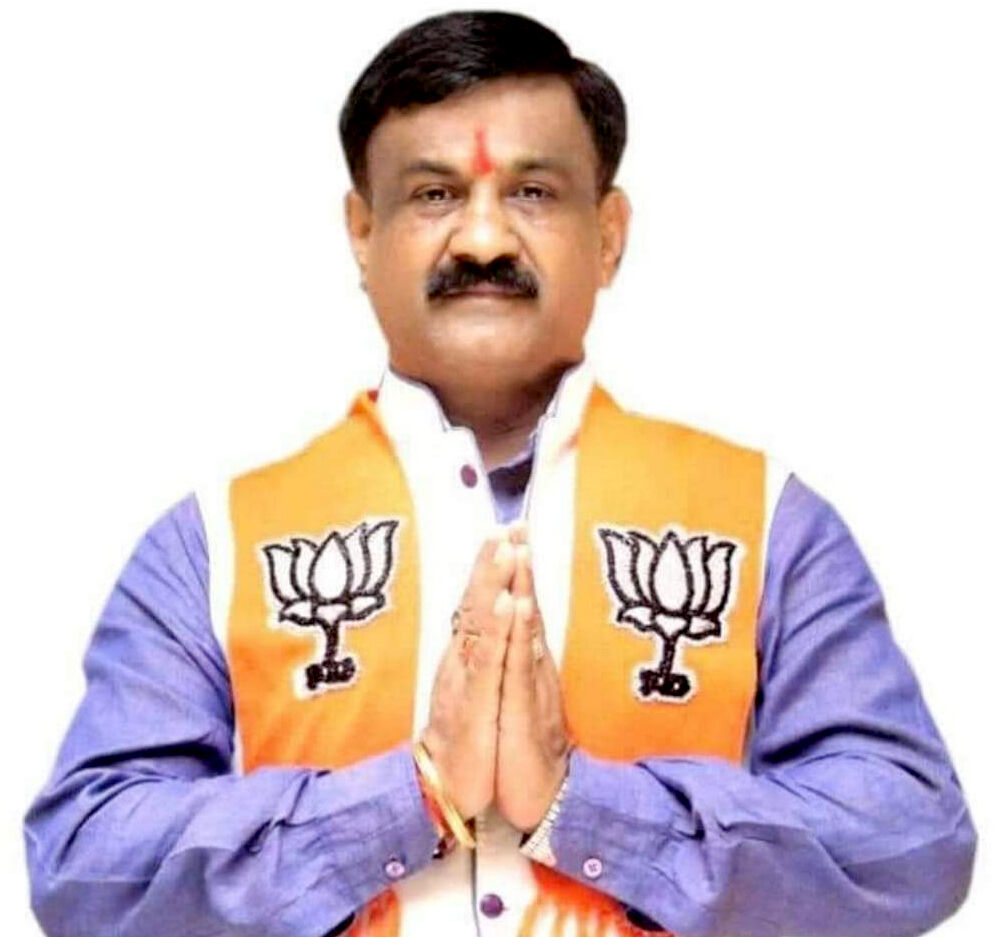 कैबिनेट मंत्री के करीबी BJP नेता का कोरोना से निधन