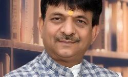 मंत्री कपिल देव भी अब हुए कोरोना संक्रमित मंत्री कपिल देव भी अब हुए कोरोना संक्रमित