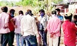 शराब न मिली तो पिया सैनिटाइजर - सात मरे शराब न मिली तो पिया सैनिटाइजर - सात मरे