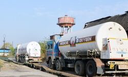 आफत में राहत-तीन टैंकर सांसों के साथ पहुंची ऑक्सीजन एक्सप्रेस