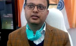 जिलाधिकारी समेत 490 कोरोना पॉजिटिव जिलाधिकारी समेत 490 कोरोना पॉजिटिव