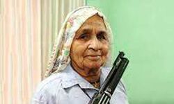 अंतरराष्ट्रीय शूटर दादी चंद्रो कोरोना संक्रमित अंतरराष्ट्रीय शूटर दादी चंद्रो कोरोना संक्रमित