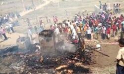 कोरोना से बचाव के लिए झोपड़ी में बंद 4 मासूमों की जिंदा जलकर मौत