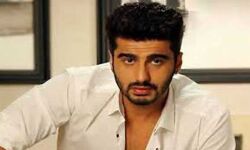 अर्जुन कपूर ने 30 हजार लोगों की मदद की अर्जुन कपूर ने 30 हजार लोगों की मदद की