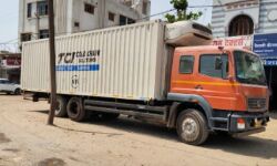 लावारिस हालत में मिला 2 लाख 40 हजार कोवैक्सीन से भरा ट्रक लावारिस हालत में मिला 2 लाख 40 हजार कोवैक्सीन से भरा ट्रक