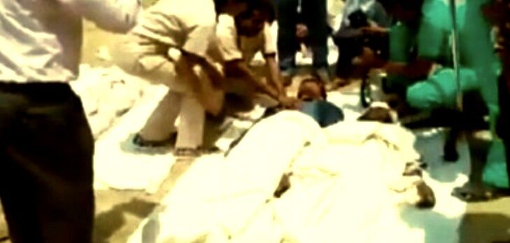 भाजपा विधायक के घर के बाहर लिटाते ही अस्पताल में मिला मरीजों को बेड