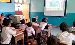 तक़रीबन 13 हज़ार सरकारी स्कूल स्मार्ट स्कूलों में तब्दील