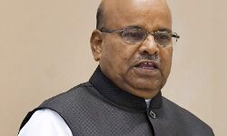 केंद्रीय मंत्री की कोरोना संक्रमित बेटी का निधन- अस्पताल में चल रहा था इलाज केंद्रीय मंत्री की कोरोना संक्रमित बेटी का निधन- अस्पताल में चल रहा था इलाज