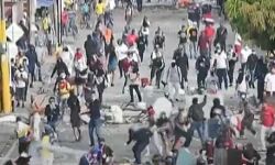 प्रदर्शन में मृतकों की संख्या 31, हजारों घायल प्रदर्शन में मृतकों की संख्या 31, हजारों घायल