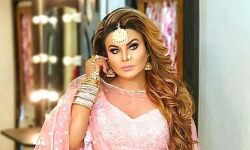 बोली अभिनेत्री- मजबूरी में की थी शादी- मां को देखने आये कई बाॅलीवुड स्टार