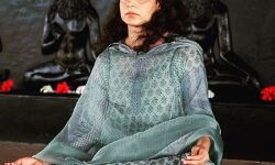 चर्चित अभिनेत्री कंगना रनौत भी कोरोना संक्रमण की चपेट में- बोली फिक्र नॉट