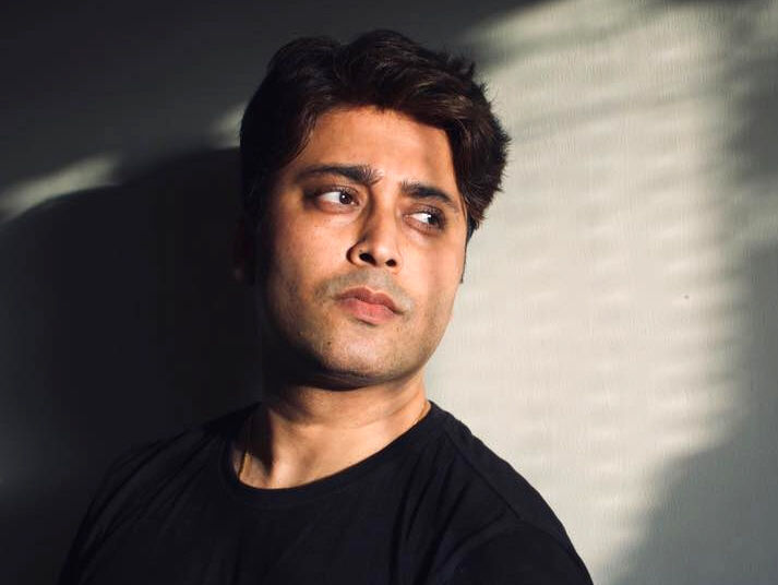 कोरोना अभिनेता को गया लील- बोले फिर जन्म लूँगा- हम तुम्हारे हैं अपराधी कोरोना अभिनेता को गया लील- बोले फिर जन्म लूँगा- हम तुम्हारे हैं अपराधी