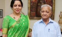 हेमा मालिनी के सेक्रेटरी का कोरोना से निधन, अभिनेत्री ने दी भावभीनी श्रद्धांजलि हेमा मालिनी के सेक्रेटरी का कोरोना से निधन, अभिनेत्री ने दी भावभीनी श्रद्धांजलि