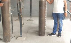 कोरोना में हर जरूरतमंद की मदद कर रहे हैं चंद्रशेखर कोरोना में हर जरूरतमंद की मदद कर रहे हैं चंद्रशेखर