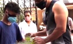 प्रधानमंत्री बनाने की बात पर सोनू सूद का रिएक्शन प्रधानमंत्री बनाने की बात पर सोनू सूद का रिएक्शन