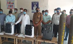 कोविड संक्रमितों की मदद के लिए आगे आई धामपुर शुगर मिल कोविड संक्रमितों की मदद के लिए आगे आई धामपुर शुगर मिल