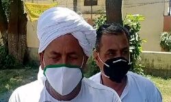 DM को नरेश टिकैत का बर्थडे गिफ्ट-नहीं होगा CM का विरोध DM को नरेश टिकैत का बर्थडे गिफ्ट-नहीं होगा CM का विरोध