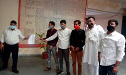 कोरोना का कहर-ऑक्सीजन की नही व्यवस्था-हो रही कालाबाजारी कोरोना का कहर-ऑक्सीजन की नही व्यवस्था-हो रही कालाबाजारी