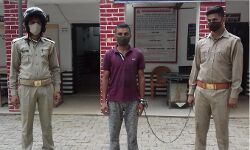 ब्लाइंड मर्डर -प्रेमिका के चक्कर में पति ने ही की थी पत्नी की हत्या ब्लाइंड मर्डर -प्रेमिका के चक्कर में पति ने ही की थी पत्नी की हत्या