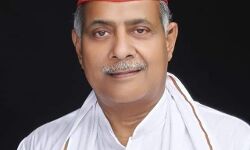 बोले प्रमोद त्यागी- श्मशान घाटों व कब्रिस्तानों की हो रोजाना साफ सफाई बोले प्रमोद त्यागी- श्मशान घाटों व कब्रिस्तानों की हो रोजाना साफ सफाई