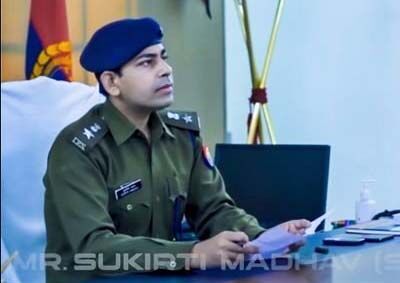 संकटमोचक बने IPS सुकीर्ति माधव- पब्लिक से बटोरी वाहवाही