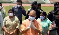 अखिलेश के गढ़ में योगी- ऑक्सीजन प्लांट अधूरा मिलने पर जताई नाराजगी