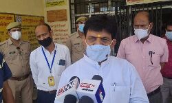 सामुदायिक स्वास्थ्य केंद्र मखियाली को मंत्री कपिल देव ने लिया गोद सामुदायिक स्वास्थ्य केंद्र मखियाली को मंत्री कपिल देव ने लिया गोद