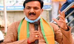 CM योगी के दौरे से पहले मंत्री के भाई ने नौकरी से दिया इस्तीफा CM योगी के दौरे से पहले मंत्री के भाई ने नौकरी से दिया इस्तीफा