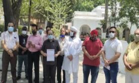 व्यापारियों ने किया प्रदर्शन-मांगी बिजली बिलों में छूट और राहत