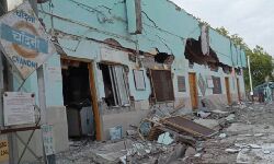 हादसा-ट्रेन की कंपनी सहन नहीं कर सका स्टेशन-पलक झपकते ही धराशाई हादसा-ट्रेन की कंपनी सहन नहीं कर सका स्टेशन-पलक झपकते ही धराशाई