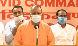 कोरोना संक्रमितों को बेहतर उपचार उपलब्ध करायें : योगी