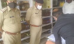 दूसरे दिन भी शराब के ठेकों पर ताबडतोड छापामारी-मचा रहा हडकंप