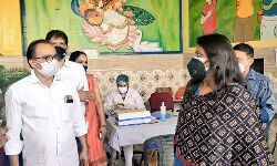 DM ने भ्रमण कर लिया व्यवस्थाओं का जायजा DM ने भ्रमण कर लिया व्यवस्थाओं का जायजा