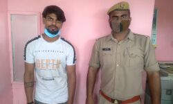 हाथरस पुलिस ने मुठभेड़ में दबोचा 25 हजार का ईनामी बदमाश हाथरस पुलिस ने मुठभेड़ में दबोचा 25 हजार का ईनामी बदमाश