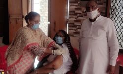 रिकॉर्ड 200 लोगों को लगा कोरोना का टीका रिकॉर्ड 200 लोगों को लगा कोरोना का टीका