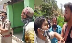 घर में बिना मास्क बैठे युवक पर कार्रवाई करने लगी पुलिस घर में बिना मास्क बैठे युवक पर कार्रवाई करने लगी पुलिस