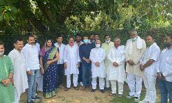 जिला पंचायत अध्यक्ष पद पर विपक्ष ने ठोकी ताल-जयंत ने दिया आशीर्वाद