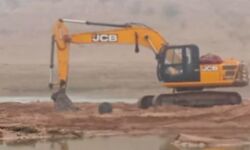 अवैध खनन पर चला प्रशासन का चाबुक- स्टोन क्रेशर का लाइसेंस रद्द