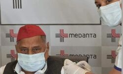 बड़ी प्यारी है जान-पूर्व सीएम ने लगवाया टीका-बेटे ने किया था विरोध