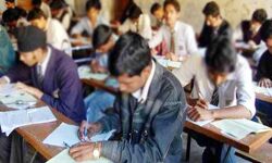 जब छा़त्रों की परीक्षा नही तो लिया शुल्क वापस करे सरकार