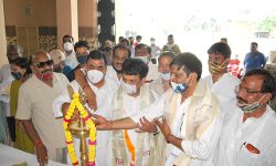 रामलीला कमेटी ने लगाया वैक्सीनेशन कैंप- प्रमुख समाजसेवी मनीष ने किया शुभारंभ रामलीला कमेटी ने लगाया वैक्सीनेशन कैंप- प्रमुख समाजसेवी मनीष ने किया शुभारंभ