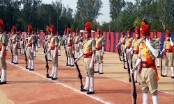 युवाओं की बल्ले-बल्ले-कांस्टेबल के 8000 से भी ज्यादा पदों पर होगी भर्ती युवाओं की बल्ले-बल्ले-कांस्टेबल के 8000 से भी ज्यादा पदों पर होगी भर्ती