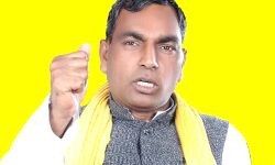 महंगाई बढ़ा कर जनता की मुश्किलें बढ़ा रही है BJP- राजभर महंगाई बढ़ा कर जनता की मुश्किलें बढ़ा रही है BJP- राजभर