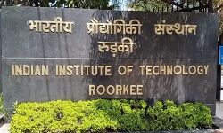 IIT वैज्ञानिक ने बनाया विस्फोट प्रतिरोधी हेलमेट IIT वैज्ञानिक ने बनाया विस्फोट प्रतिरोधी हेलमेट