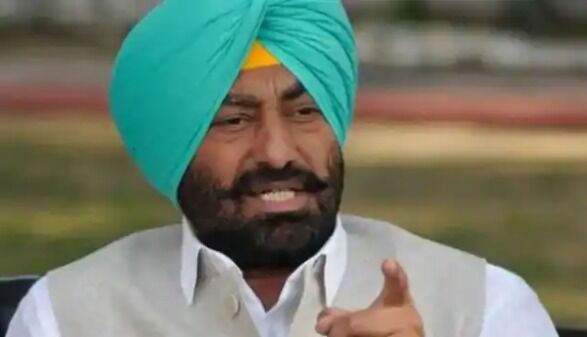 कांग्रेस में फूटी फुलझड़ियां-पीएपी का हुआ विलन-बढा कुनबा