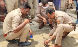 फादर्स डे-बेटे और बहू ने मिलकर कर दी पिता की हत्या फादर्स डे-बेटे और बहू ने मिलकर कर दी पिता की हत्या